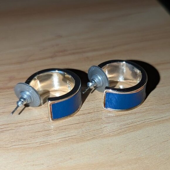 Liz Claiborne Enamel Small Chunky Thick Studded Hoop Pierced Stud Post Earrings - Picture 4 of 8